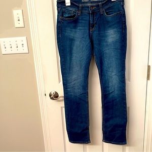 Old Navy Boyfriend Straight Jeans 4